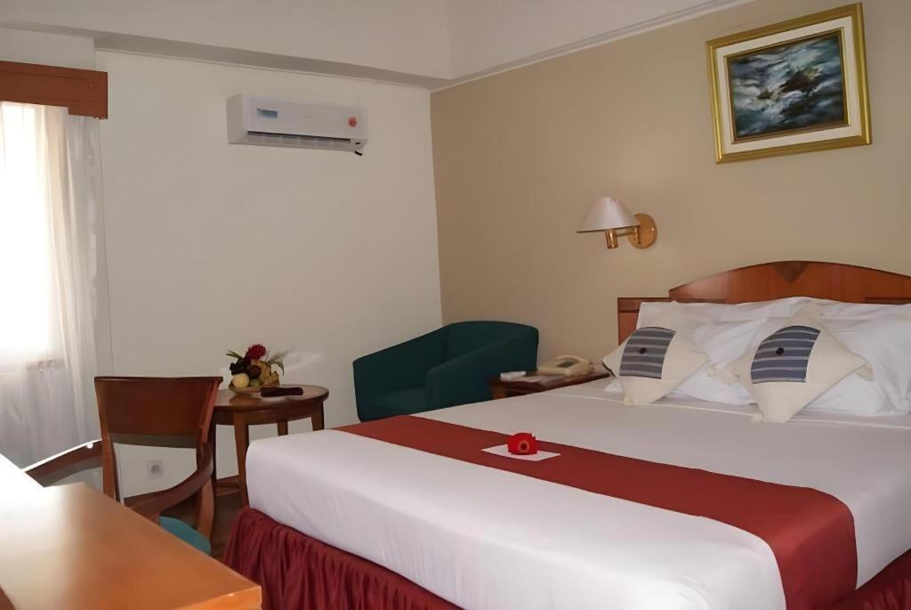 Sahid Kawanua Hotel Manado Exteriör bild